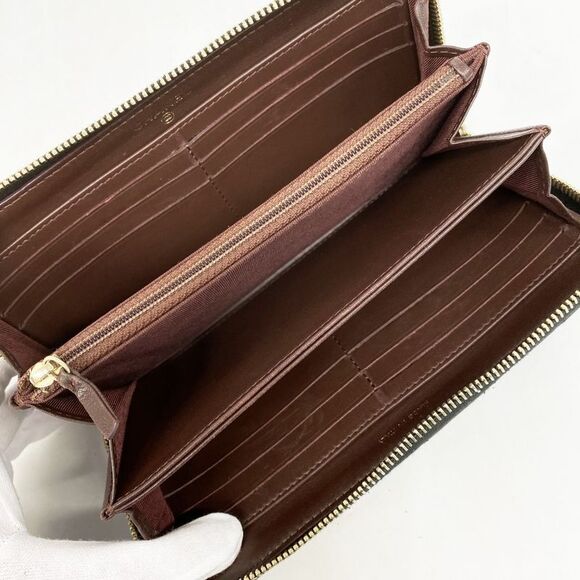 Chanel Long Wallet Matelasse Lambskin Black Chien Pan Gold Hardware Women - Picture 3 of 10